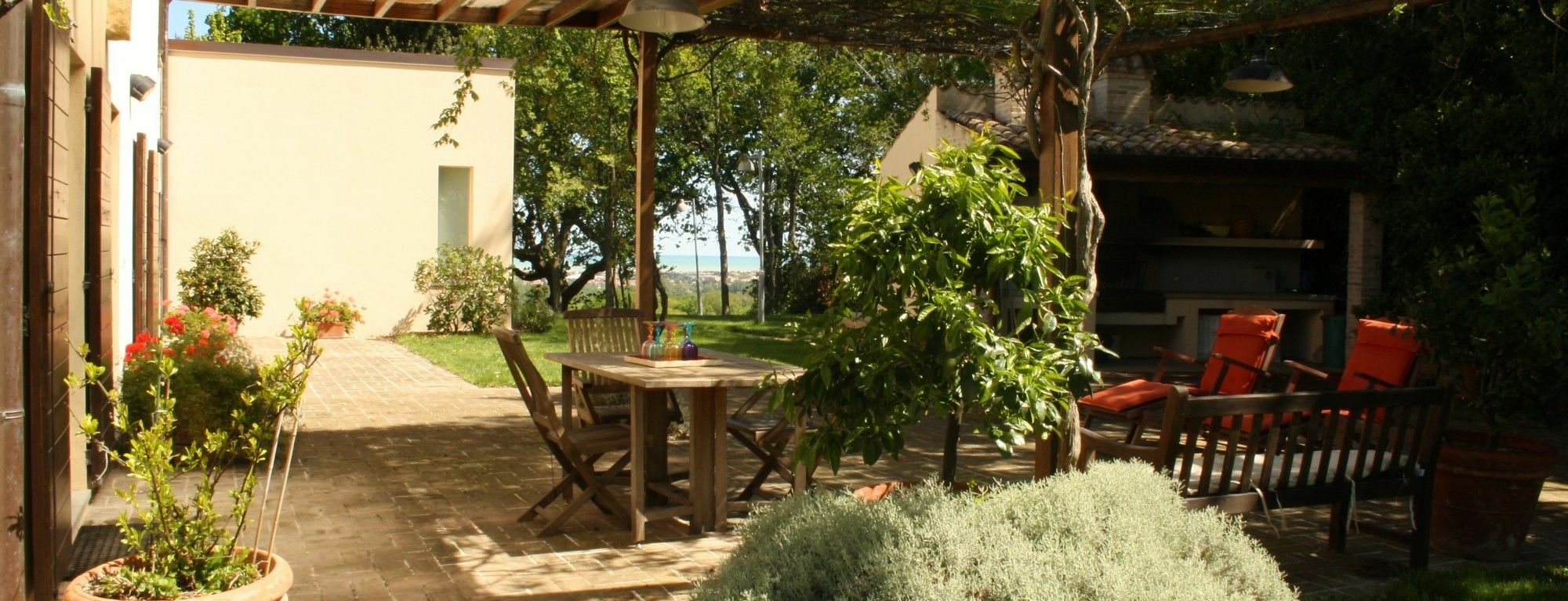 Agriturismo La Barca Nel Bosco Rosciano (Marche) Exterior foto